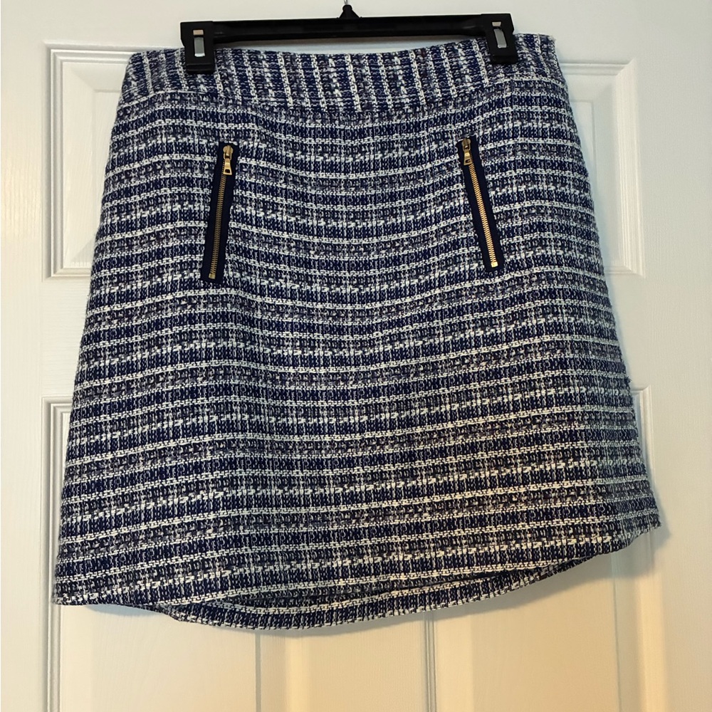 LOFT Navy and White A-Line Skirt💙🤍